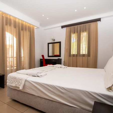 Riviera Perdika Hotel Ngoại thất bức ảnh