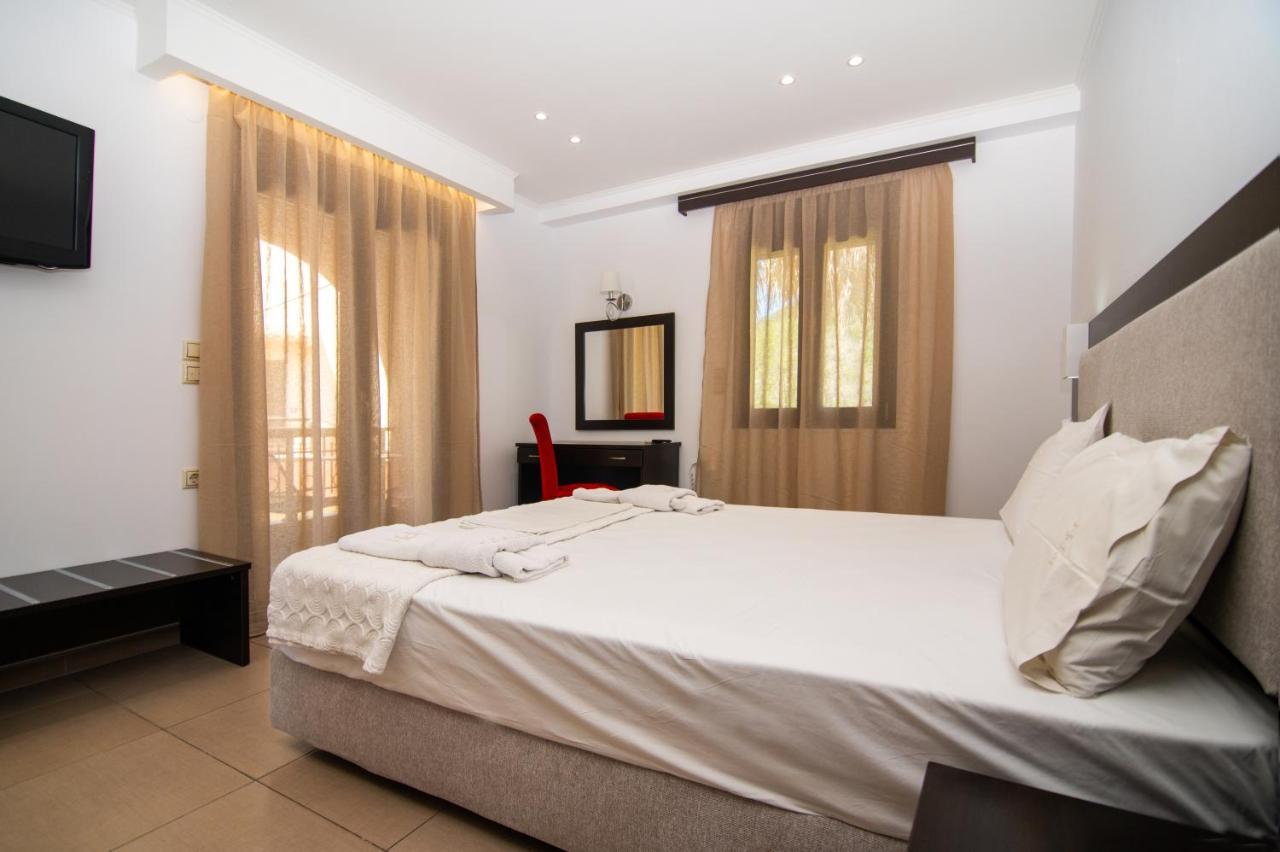 Riviera Perdika Hotel Ngoại thất bức ảnh